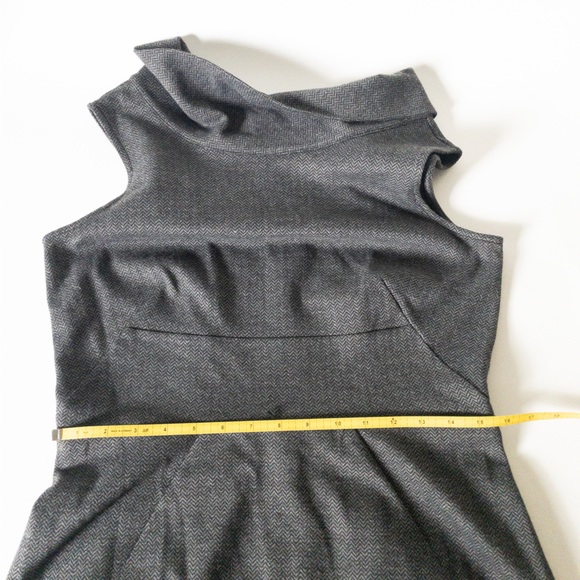 Calvin Klein Charcoal Knit Herringbone Sleeveless Midi Dress SZ 10 Professional - Picture 4 of 7